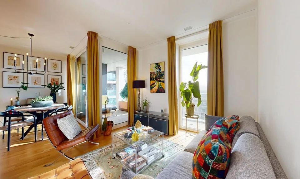 Moderne 2.5-Zimmer-Wohnung mit Skyline-Flair und Weitsicht
