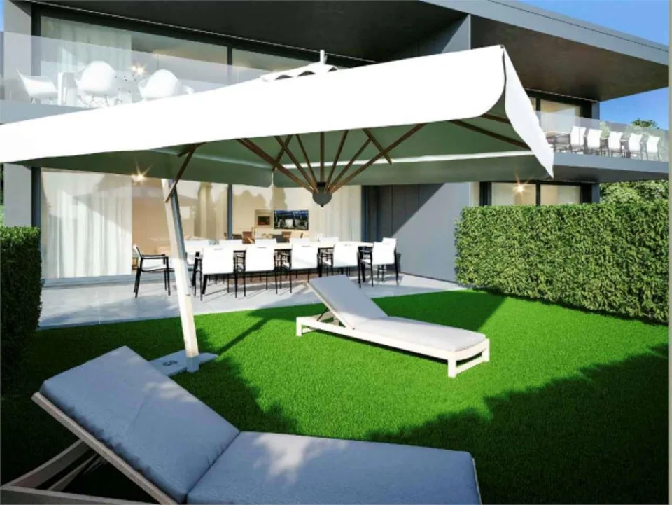 IN VENDITA APPARTAMENTO CON GIARDINO IN CONTESTO ESCLUSIVO