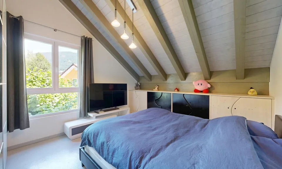 Prächtige Villa mit Garten, Jacuzzi und privatem Teich – Foto 9 von 21