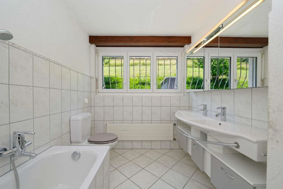 Ampia casa unifamiliare con vista sul lago di Hallwil