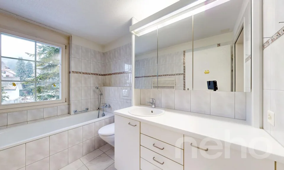 Charming 5.5-room apartment with potential in the heart of Weinfelden – photo 7 of 17