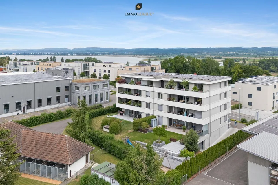 Begehrte Attikawohnung mit See-, Weit- und Schloss-Castell-Sicht.