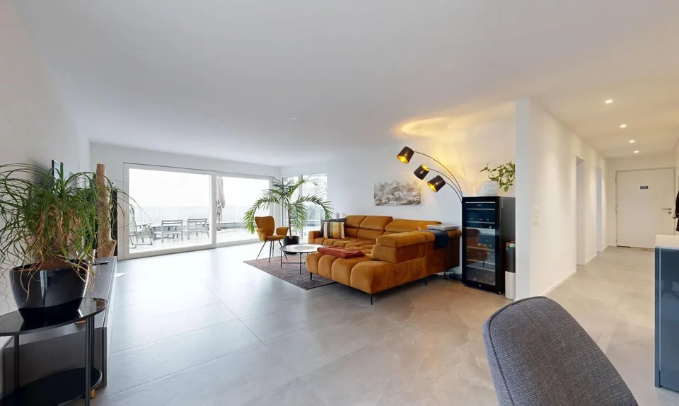 Terrassenwohnung mit 63 m² Aussenfläche & Weitsicht