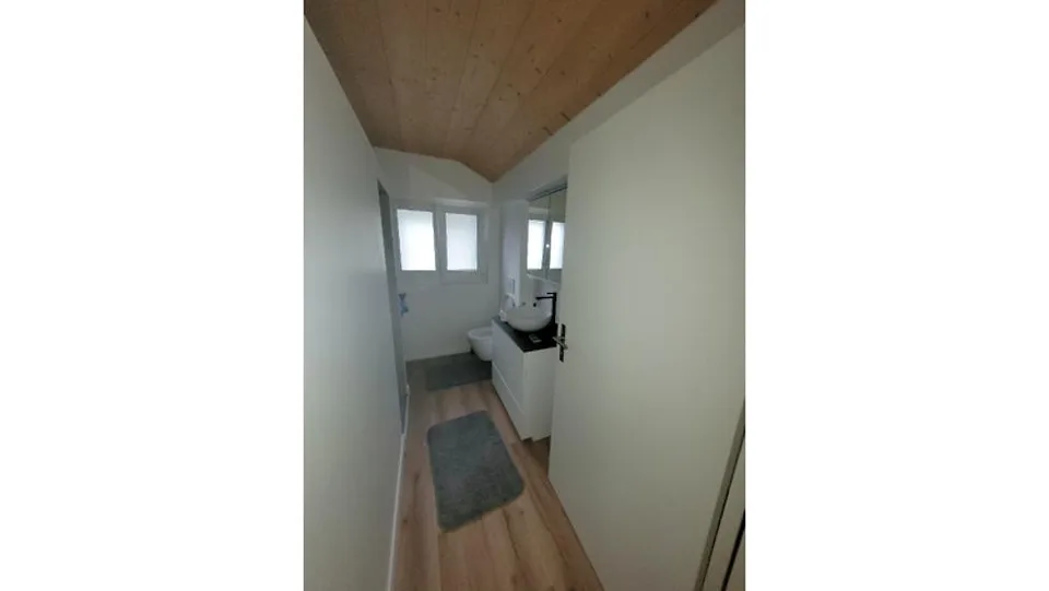2½ ZI-WOHNUNG IN VÄTTIS (SG), MÖBLIERT, TEMPORÄR