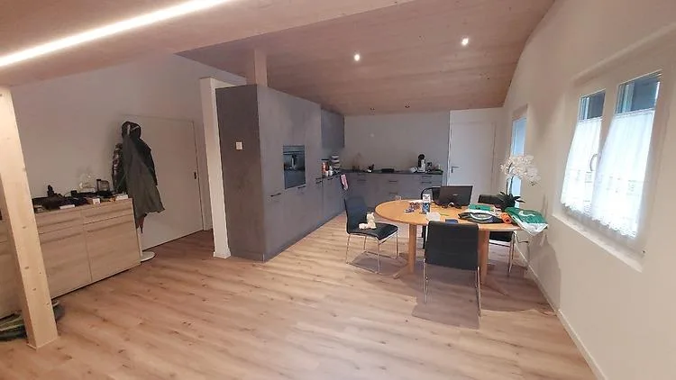 2½ ZI-WOHNUNG IN VÄTTIS (SG), MÖBLIERT, TEMPORÄR