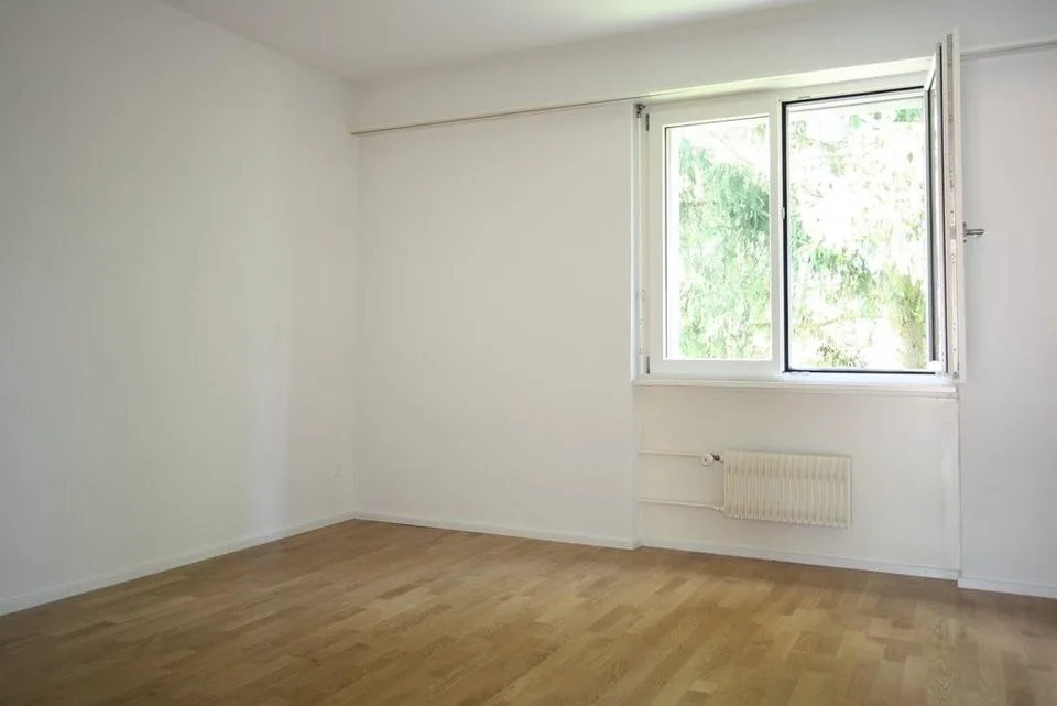 Appartement 4.5 pièces avec balcon en location dans un emplacement central