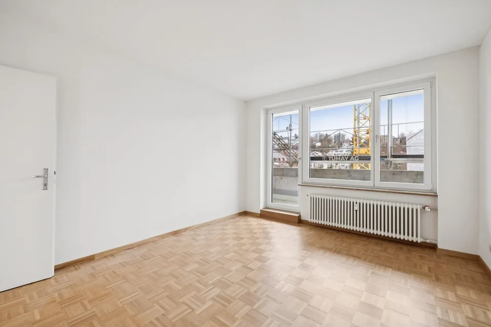 Sanierte Wohnung MIETEN OHNE KAUTION + 1 Monat Nettomietzins geschenkt