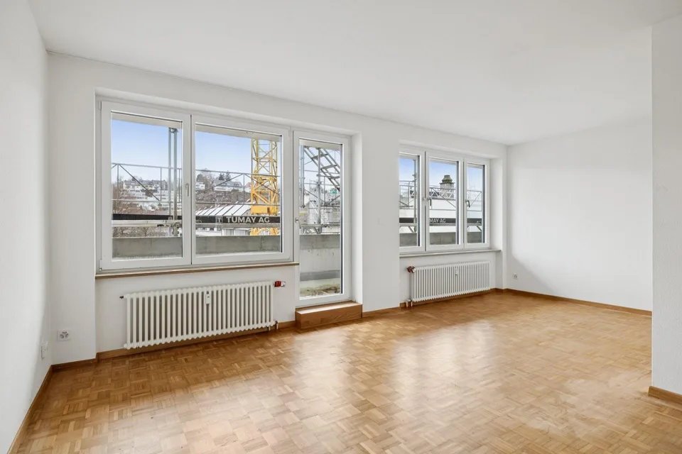 Sanierte Wohnung MIETEN OHNE KAUTION + 1 Monat Nettomietzins geschenkt