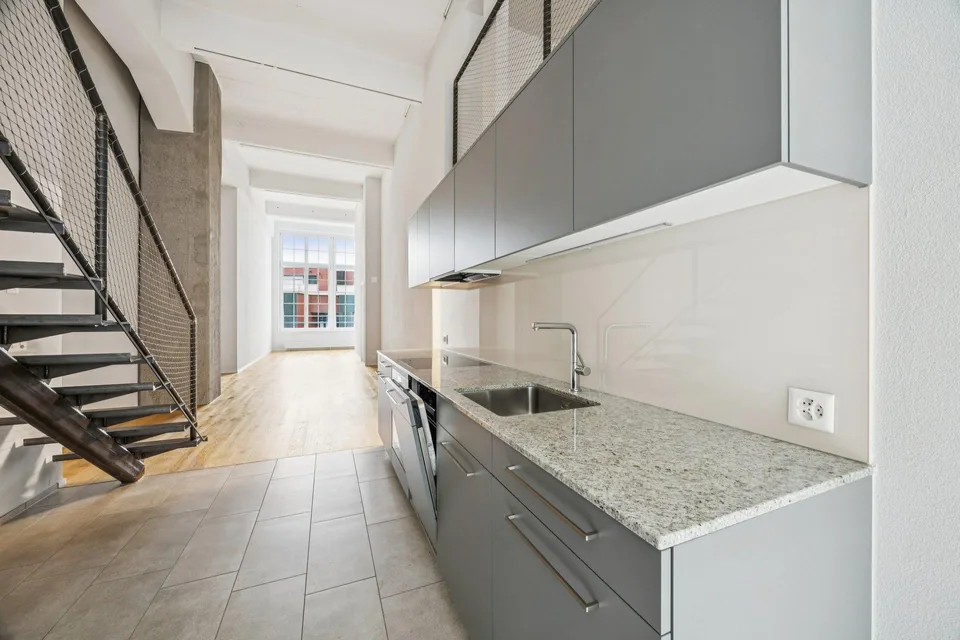 Appartement moderne de 3,5 pièces directement à la gare d'Horgen Oberdorf
