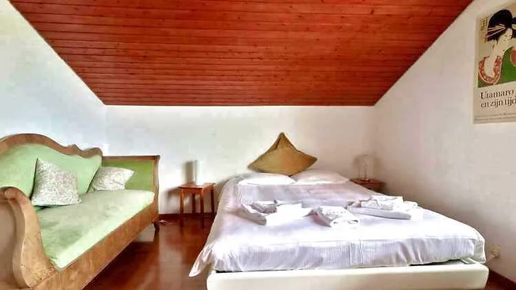 MAISON 5½ PIÈCES À CHAILLY-MONTREUX (VD), MEUBLÉ