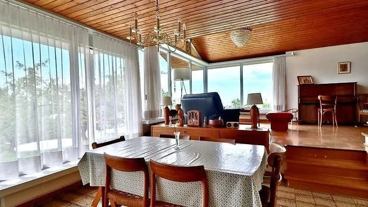 MAISON 5½ PIÈCES À CHAILLY-MONTREUX (VD), MEUBLÉ