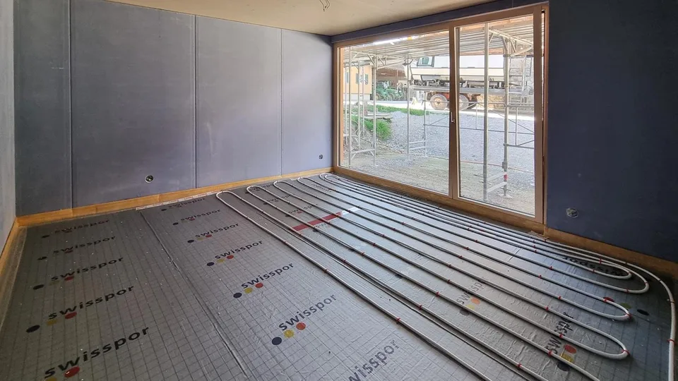 Premier location : Appartement de jardin exclusif de 3,5 pièces avec confort de vie moderne
