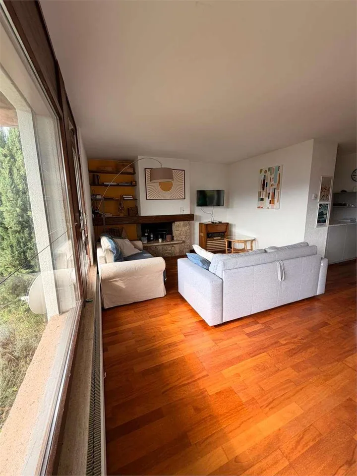 Appartamento con piscina