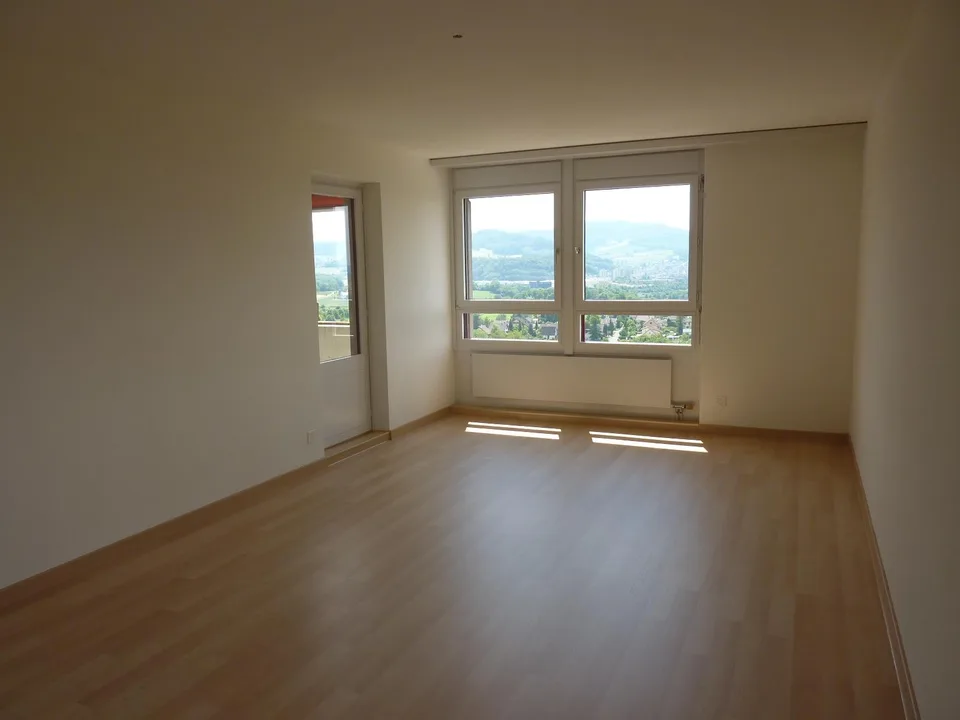 Modern - Grosszügig - in grüner Umgebung