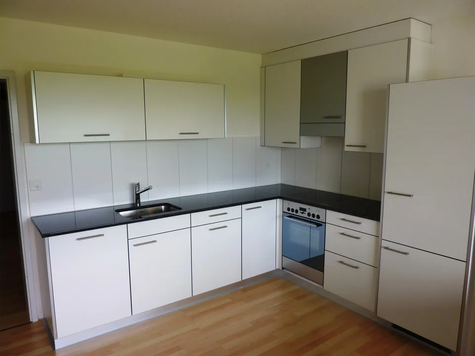 Modern - Grosszügig - in grüner Umgebung