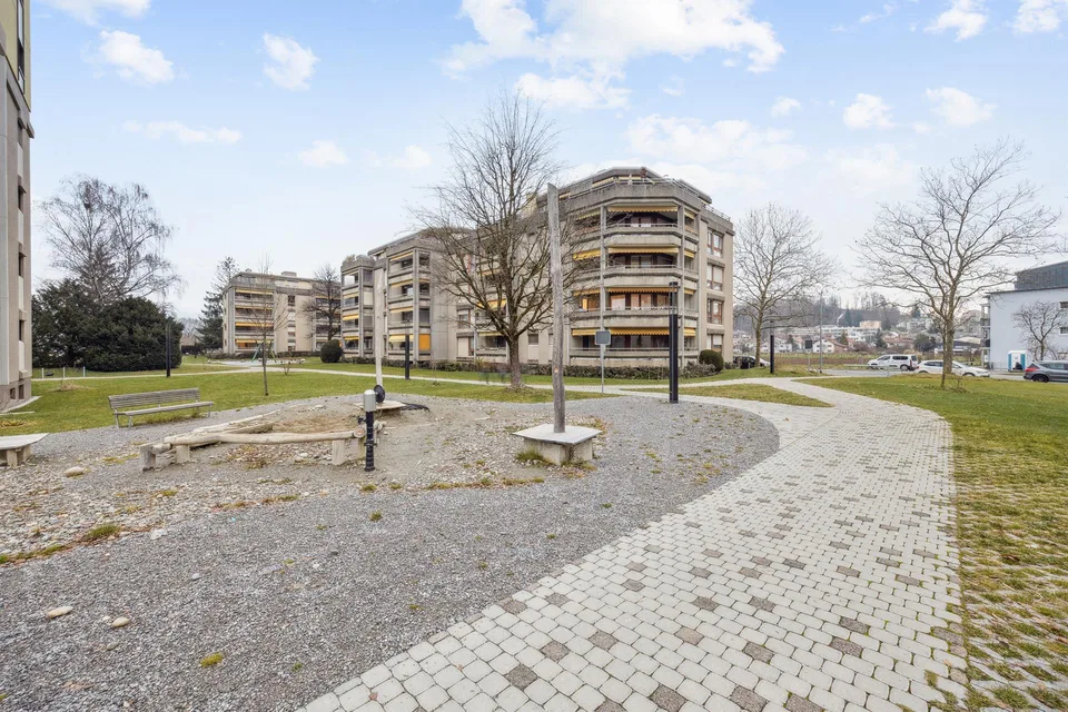 Wohnen im grünen Lindendorf, Ostermundigen