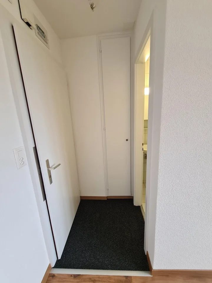 Studio im 4. Stock in der Nähe aller Einrichtungen