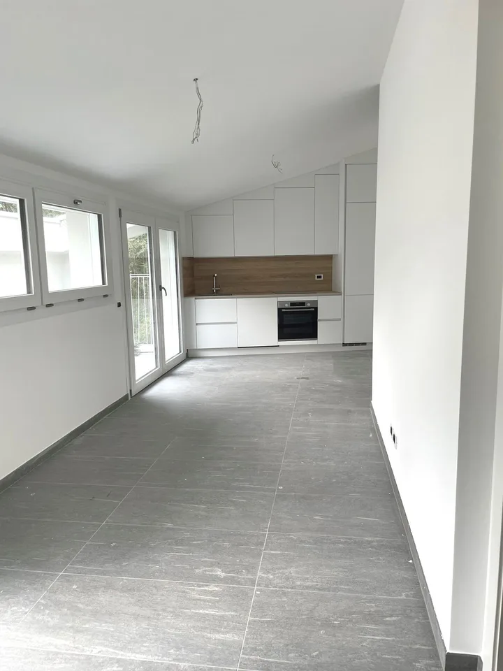 Apartment on the top floor in a very quiet and sunny area