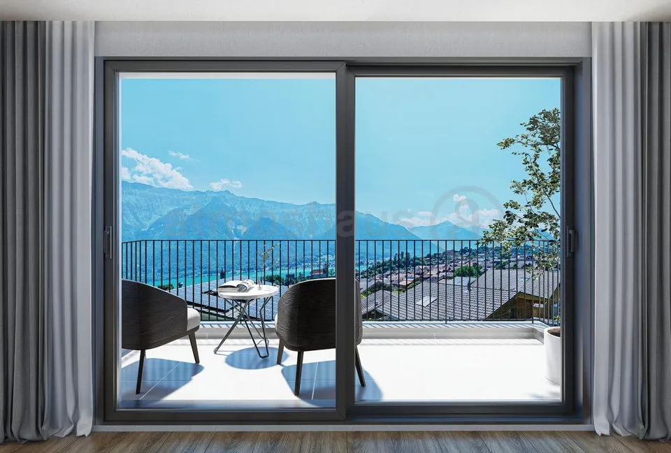 Casa da sogno sul lago di Brienz con appartamento 3,5 locali, ascensore e panorama!