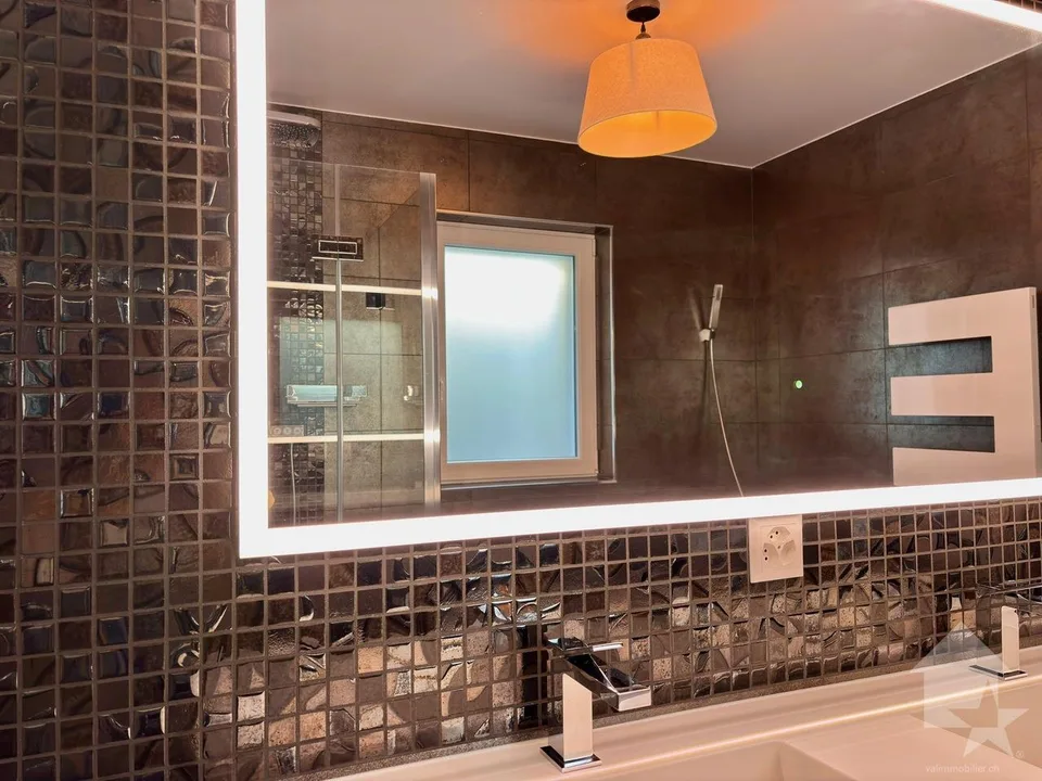 Spacieux 4.5 pièces et espace indépendant de 60 m2 ! – Foto 11 von 30