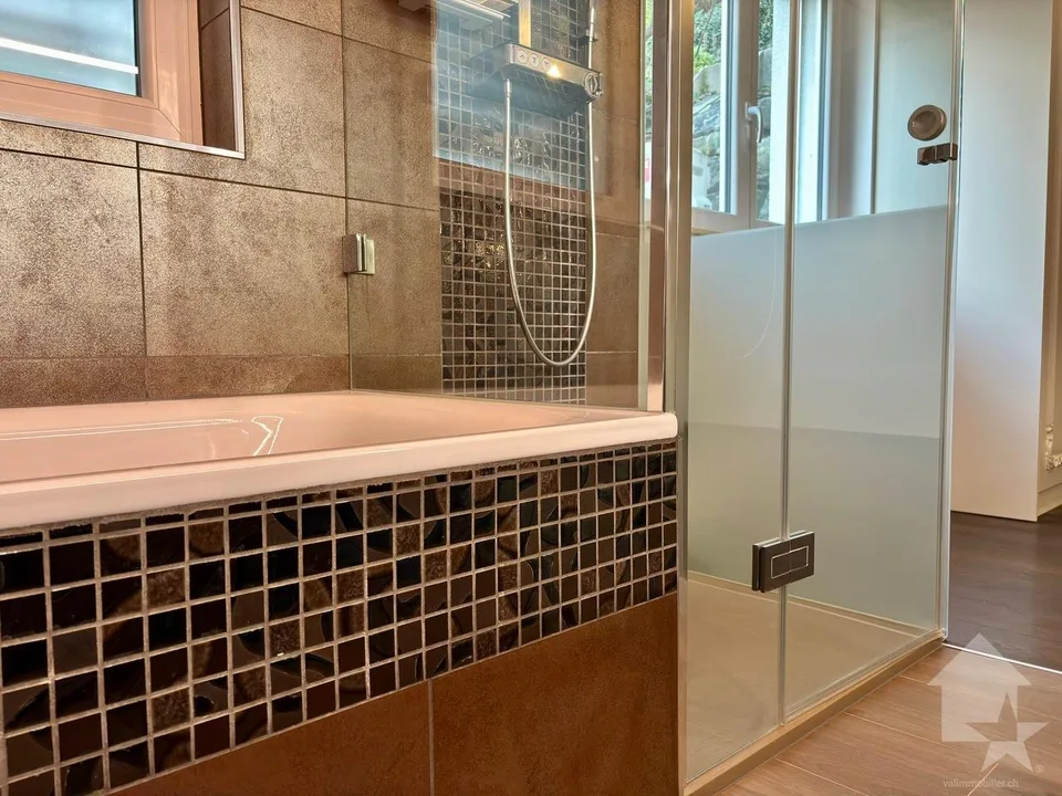 Spacieux 4.5 pièces et espace indépendant de 60 m2 ! – Foto 9 von 30