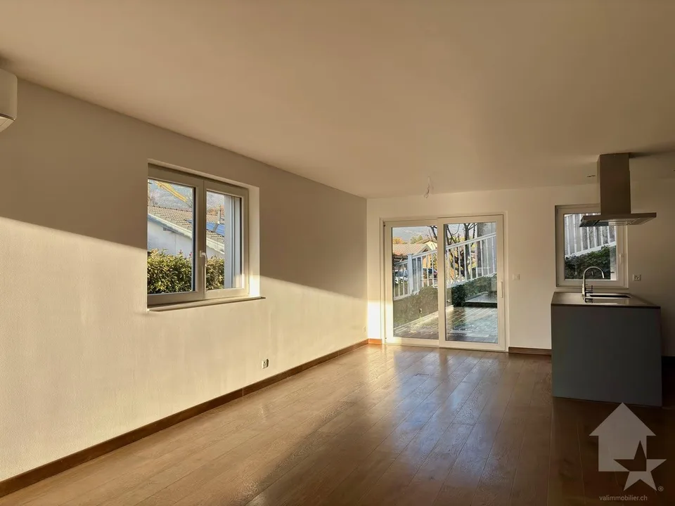 Spacieux 4.5 pièces et espace indépendant de 60 m2 ! – Foto 6 von 30