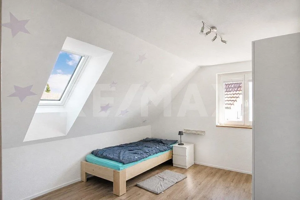 Ampia casa unifamiliare di 5,5 locali in un quartiere familiare – foto 8 di 13
