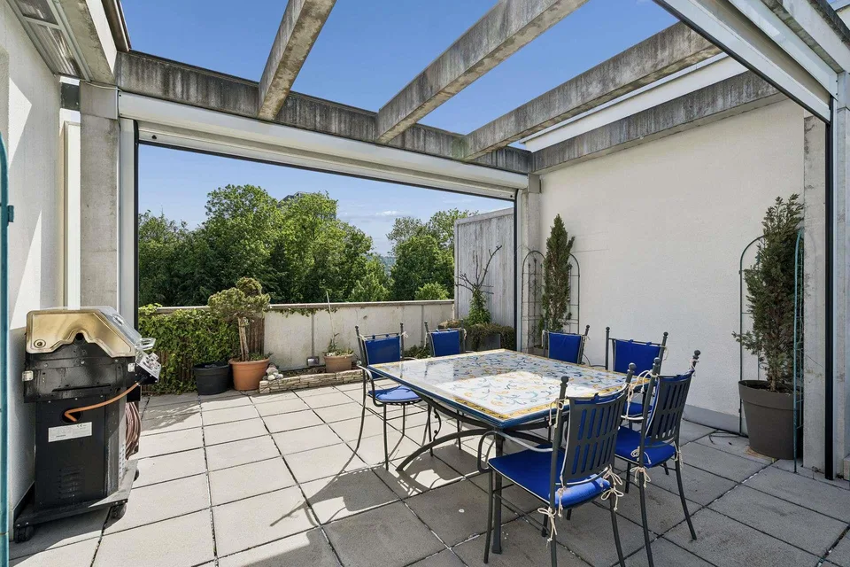 3.5 Zimmer Attikawohnung mit 117 m2 Terrasse in Wallisellen