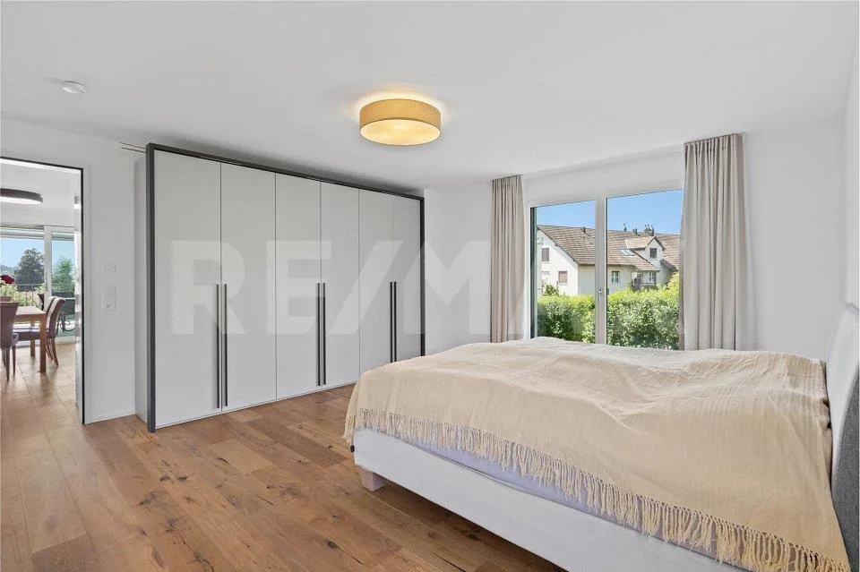 5 ½-Zimmer-Wohnerlebnis mit Bergsicht, Garten und höchstem Wohnkomfort – Foto 12 von 13