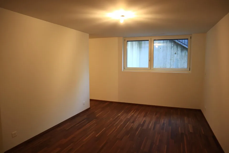 Edle 5.5-Zimmer-Terrassenwohnung in Pfeffingen – Foto 10 von 18