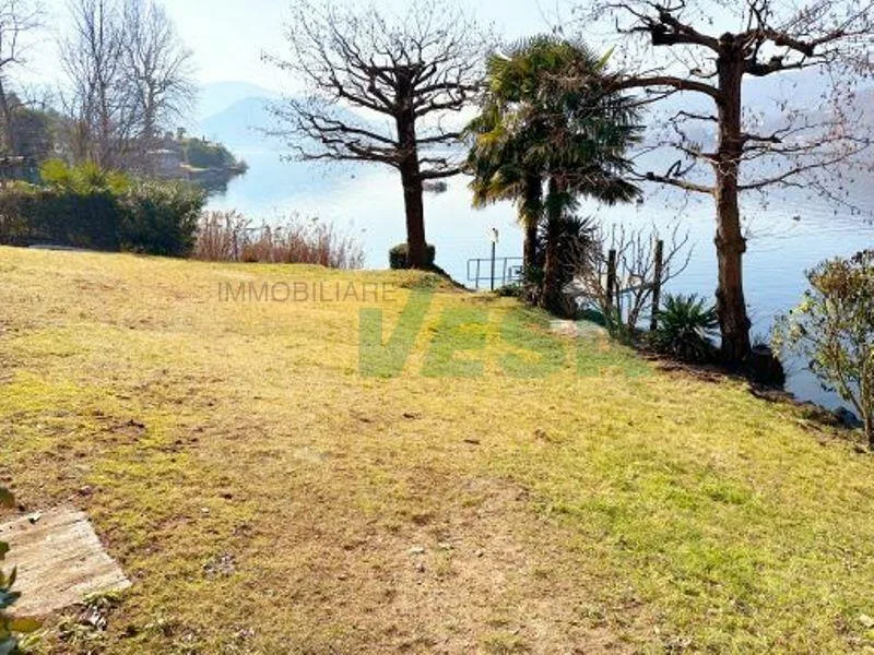 Splendido attico di 4,5 locali con spettacolare vista lago – foto 9 di 20