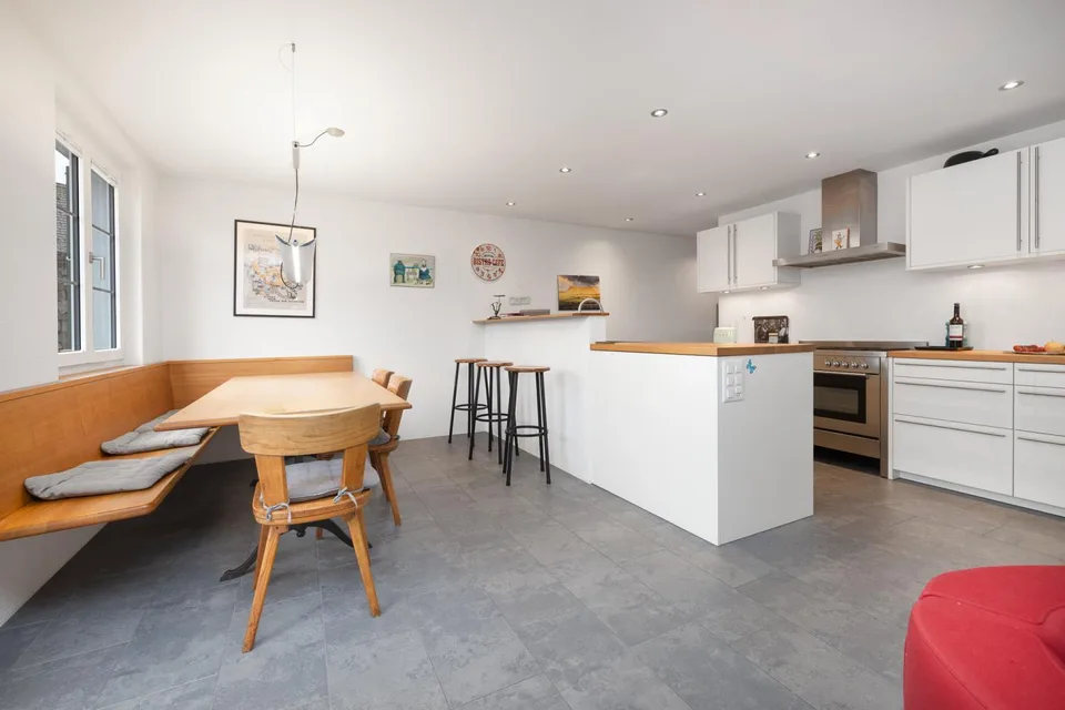 Zuhause mit Charme: modern und sonnig