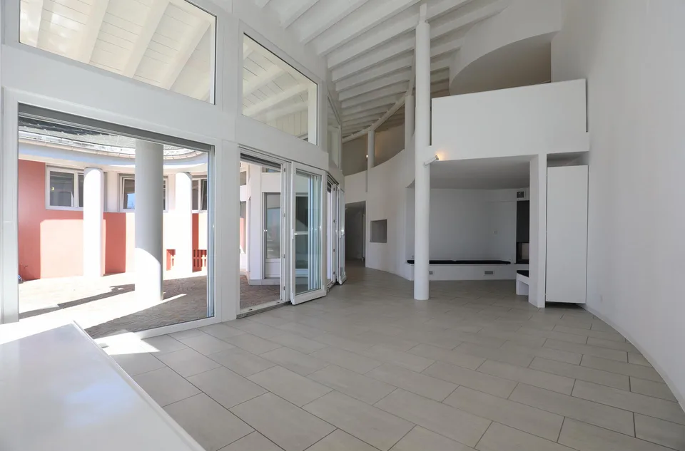 Architektonisch exklusive Villa mit Panoramasicht im Luganese – Foto 7 von 17