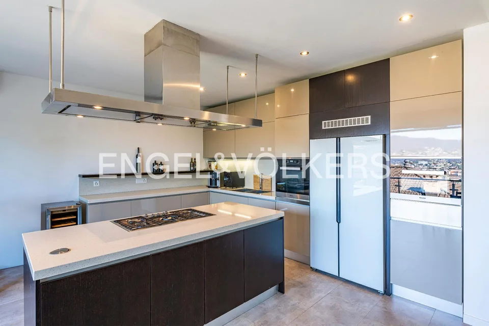 Casa familiare con terrazza sul tetto – foto 7 di 13