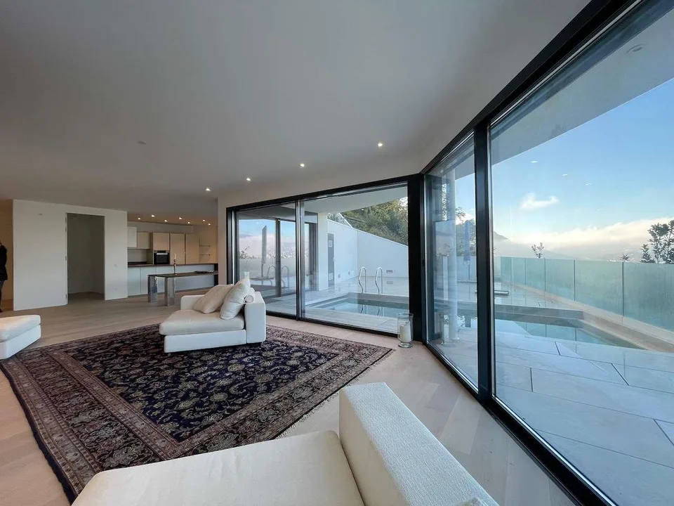 Lugano Albonago, moderna villa con piscina e vista lago – foto 11 di 13