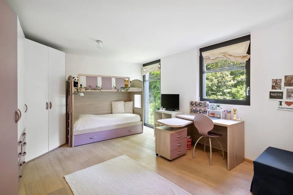 Design & Confort con piscina a Cureggia – foto 9 di 10