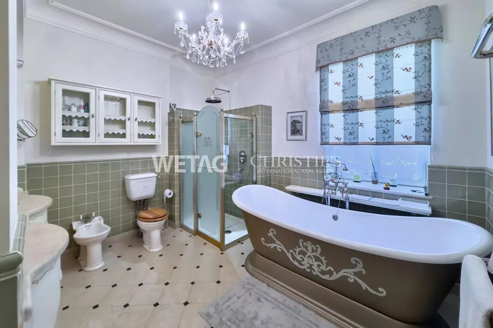 Exklusive Luxusvilla mit Aussenpool & Wellnessbereich in Orselina zu verkaufen – Foto 6 von 13