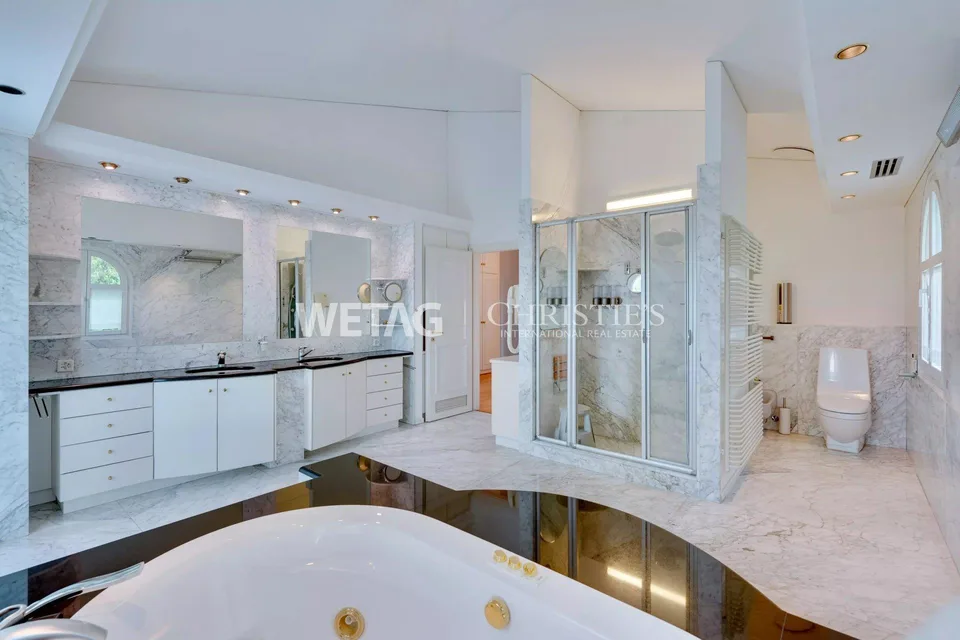 Fitness & Détente - la combinaison parfaite dans cette villa à vendre à Carona – photo 9 sur 13