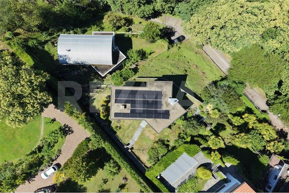 Villa panoramica con grande giardino e vista aperta  Breganzona