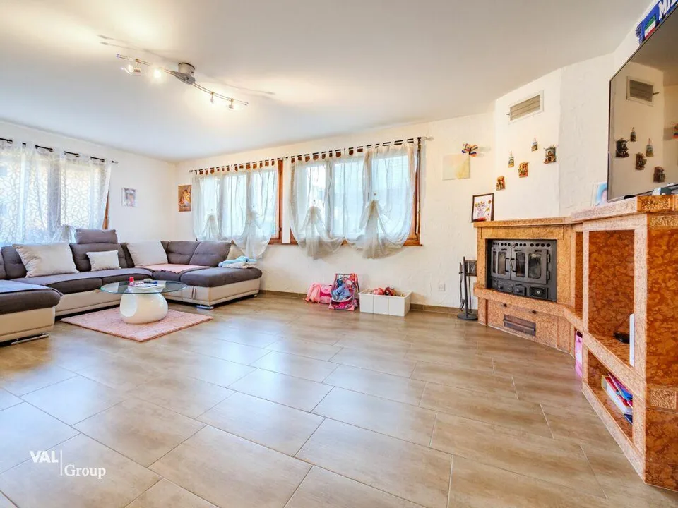 Magnifique villa avec jardin, offrant une configuration idéale pour...