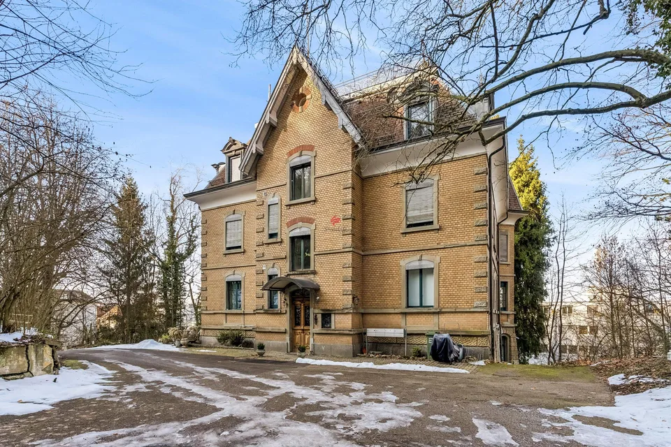 Einzigartige Maisonette in prachtvoller Jugendstilvilla