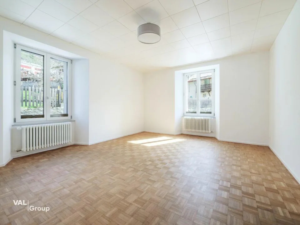 Renovierte 4.5-Zimmer-Altbauwohnung mit Charme und schönem Garten