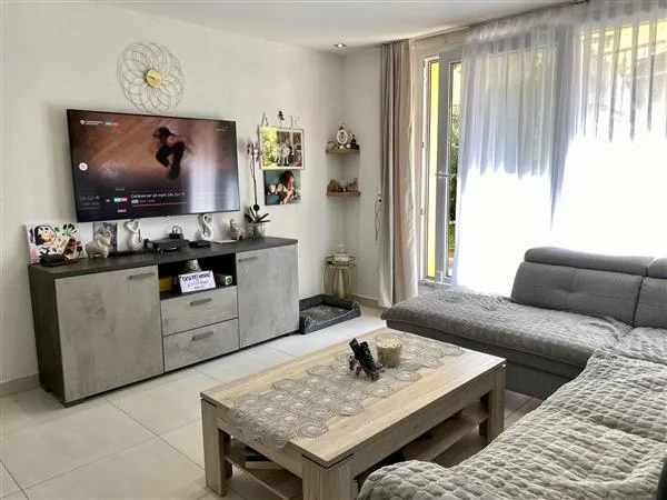 Canobbio: Casa bifamiliare 7 locali
