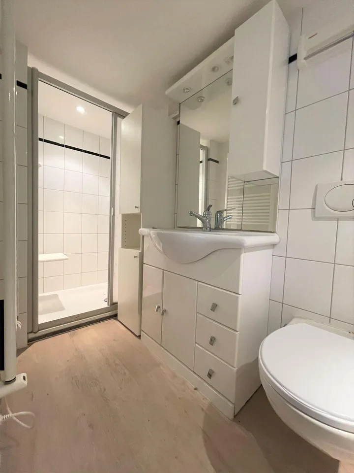 Studio speciale e accogliente all'ingresso della città vecchia di Aarau