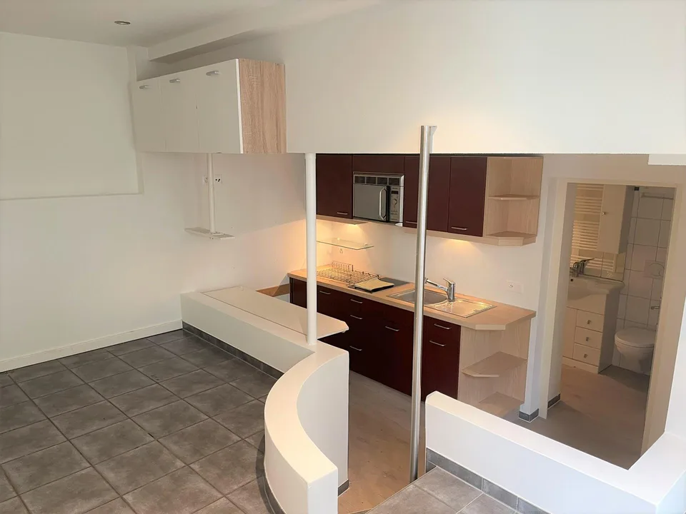 Studio speciale e accogliente all'ingresso della città vecchia di Aarau