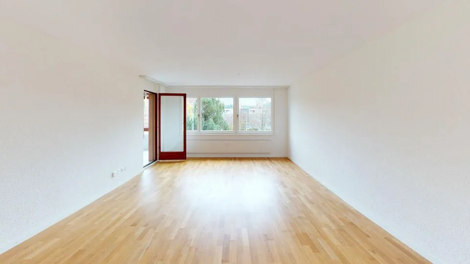 Schöne 3.5 Zimmer-Wohnung mit Sitzplatz
