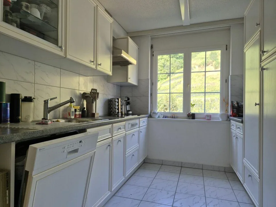 grosse 4.5-Zimmer-Wohnung (110m²) mit Balkon