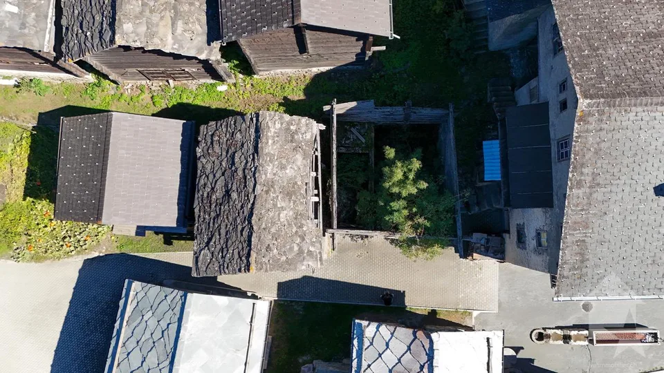 Charmantes Dachboden und altes Mayen mit Renovierungsprojekt – Foto 6 von 12