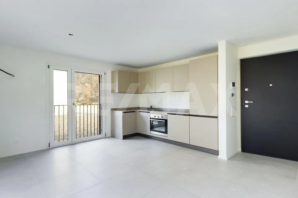Moderne Wohnung inmitten der Natur mit schöner Terrasse - Neubau in Iragna!