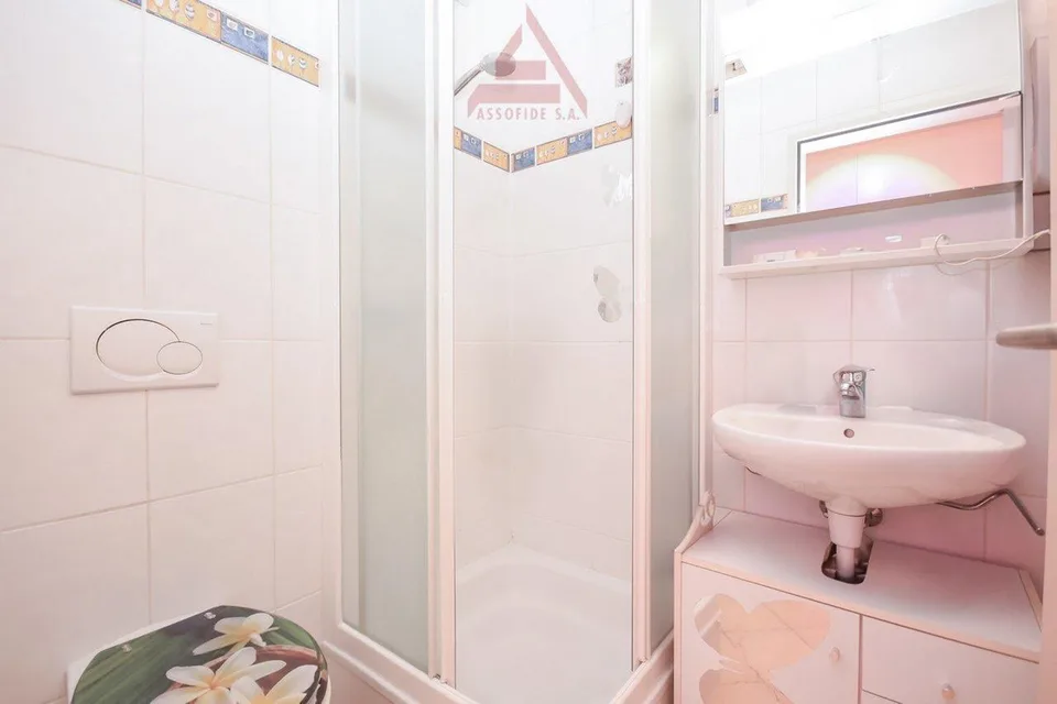4 ½ - Zimmerwohnung / Appartamento di 4 ½ locali – Foto 6 von 8